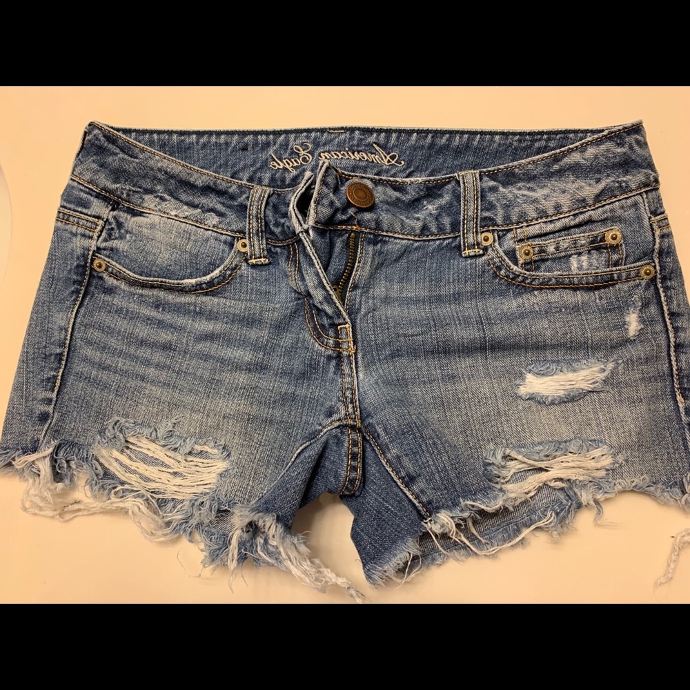 American eagle distressed jean shorts